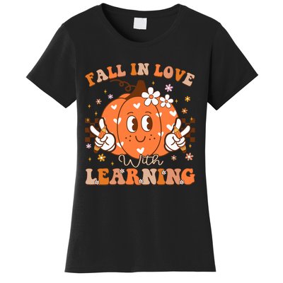 Retro Fall In Love With Learning Autumn Pumpkin Teacher Women's T-Shirt