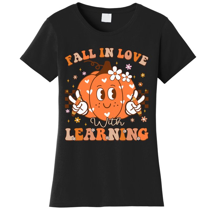 Retro Fall In Love With Learning Autumn Pumpkin Teacher Women's T-Shirt