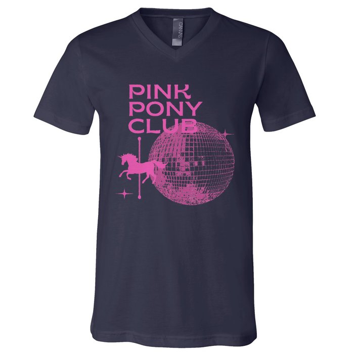 Retro Funny IM Gonna Keep On Dancing Pink Pony Clubs Disco V-Neck T-Shirt