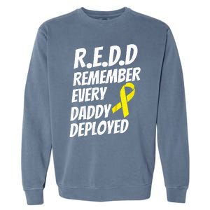 Red Friday Remember Everyone Deployed Military Gift Garment-Dyed Sweatshirt