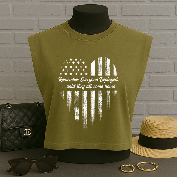 Red Friday Remember Everyone Deployed American Flag Heart Garment-Dyed Women's Muscle Tee