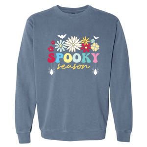 Retro Floral Spooky Season Spooky Vibes Halloween Meaningful Gift Garment-Dyed Sweatshirt