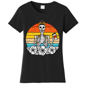 Retro Floral Skeleton Nurse Halloween Scrub Top Fall Women's T-Shirt