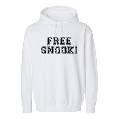 Retro Free Snooki Vintage Design Garment-Dyed Fleece Hoodie