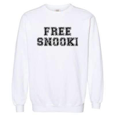 Retro Free Snooki Vintage Design Garment-Dyed Sweatshirt