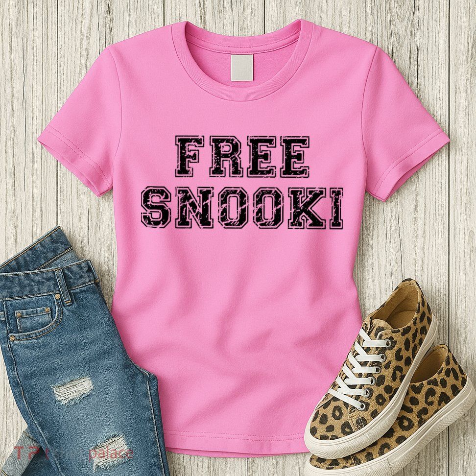 Retro Free Snooki Vintage Design Womens T-Shirt