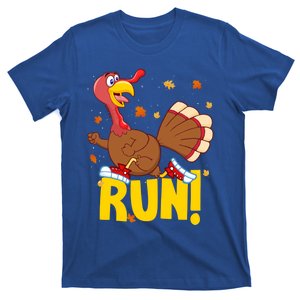 Run! Funny Thanksgiving Running 5k Race Turkey Trot Squad Funny Gift T-Shirt