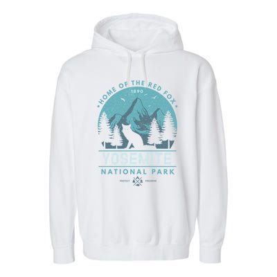 Red Fox Wilderness Gift Yosemite National Park California Garment-Dyed Fleece Hoodie