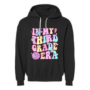 Retro Groovy Back To School In My Third Grade Era Girl Garment-Dyed Fleece Hoodie