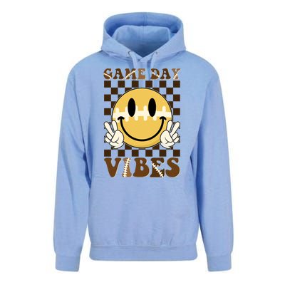 Retro Game Day Vibes Smiley Emoji Football Fan Unisex Surf Hoodie