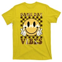 Retro Game Day Vibes Smiley Emoji Football Fan T-Shirt