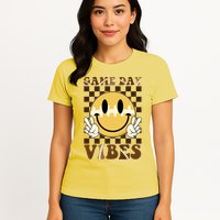 Retro Game Day Vibes Smiley Emoji Football Fan Womens T-Shirt