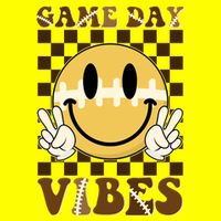 Retro Game Day Vibes Smiley Emoji Football Fan Womens T-Shirt