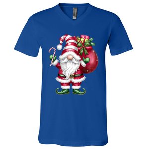 Retro Gnome Family Christmas Winter Holidays Santa Gnome Meaningful Gift V-Neck T-Shirt