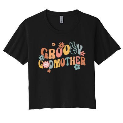 Retro Groovy Godmother Flower Hippie Family Groovy Vibes Women's Crop Top Tee