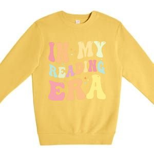 Retro Groovy In My Reading Era Book Lovers Book Reader Gift Premium Crewneck Sweatshirt