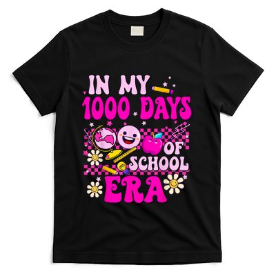 Retro Groovy In My 1000 Days Of School Era 1000 Days Smarter T-Shirt