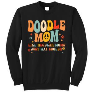 Retro Groovy Its Me The Cool Doodle Mom Gift Sweatshirt