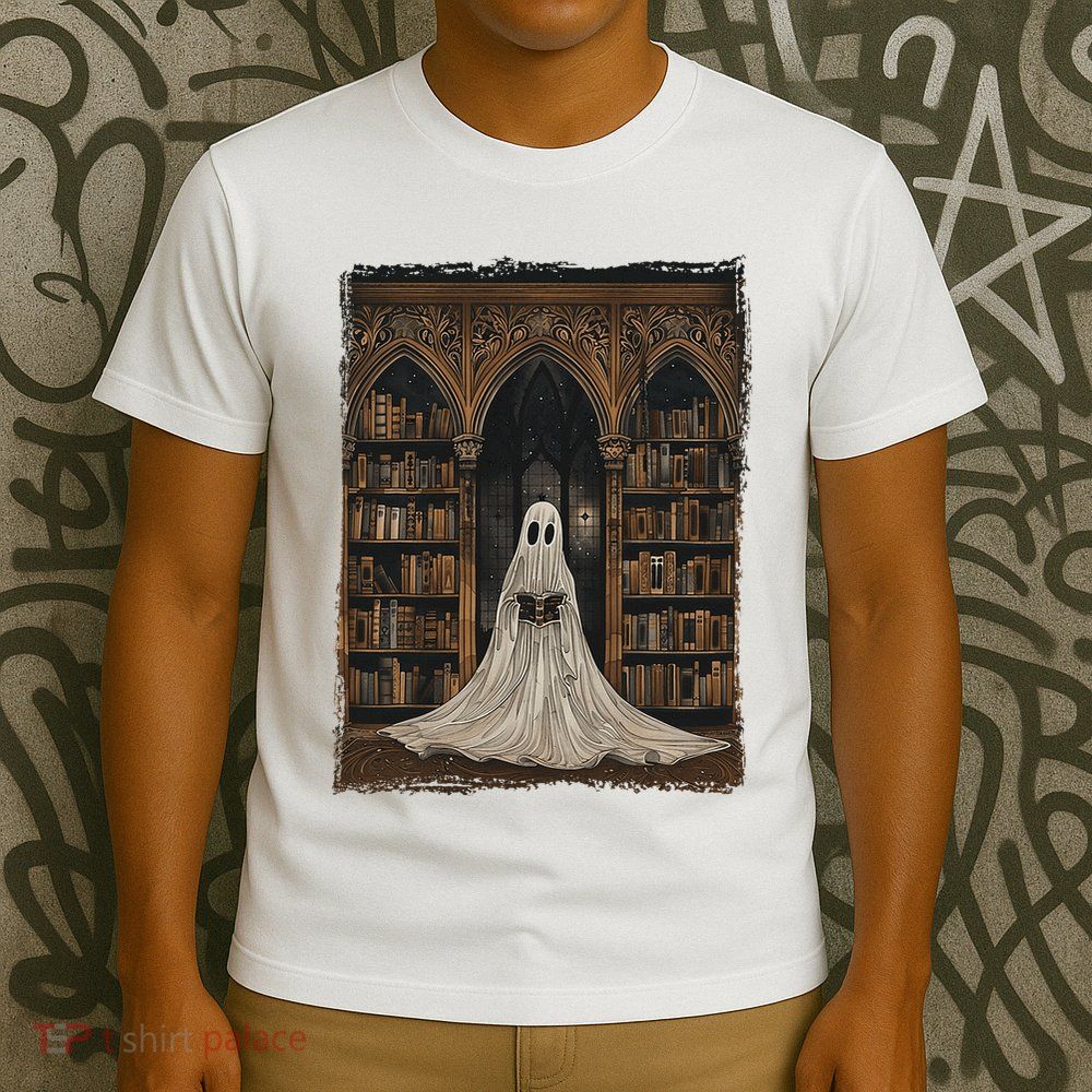 Reading Ghost Library Halloween Librarian Book Lovers T-Shirt