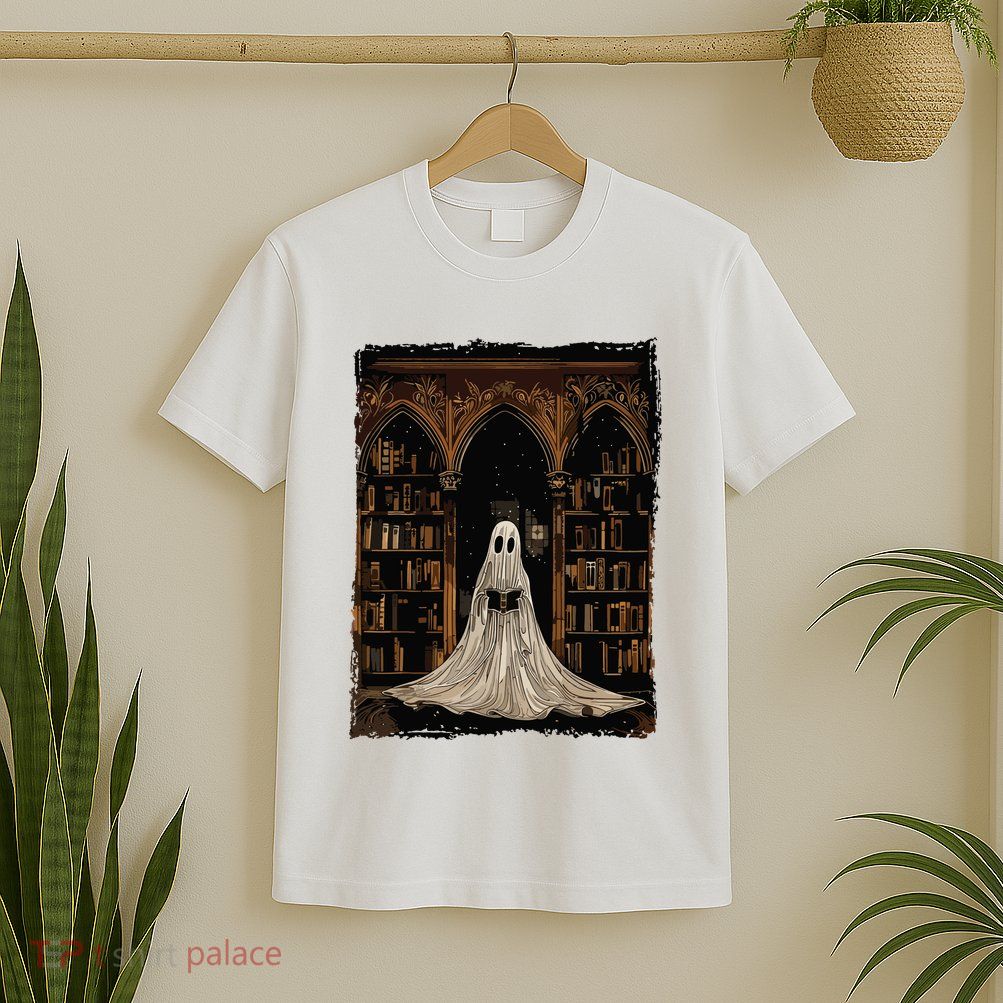 Reading Ghost Library Halloween Librarian Book Lovers Women T-Shirt