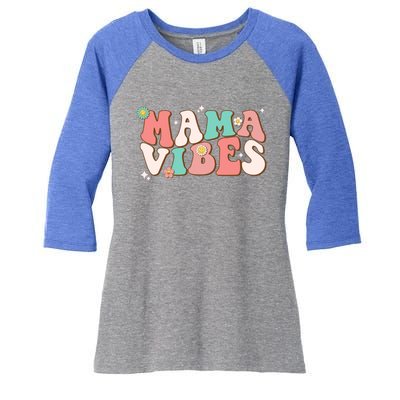 Retro Groovy Mama Vibes Mothers Day Hippie Mommy Trendy Cute Gift Women's Tri-Blend 3/4-Sleeve Raglan Shirt