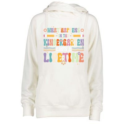 Retro Groovy Preschool Kindergarten Teacher Great Gift Womens Funnel Neck Pullover Hood