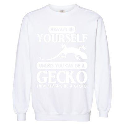 Reptile Gecko Garment-Dyed Sweatshirt