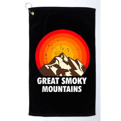 Retro Great Smoky Mountains National Park Bear Vintage Gift Platinum Collection Golf Towel