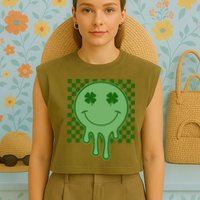 Retro Groovy St Patricks Smiley Garment-Dyed Women's Muscle Tee