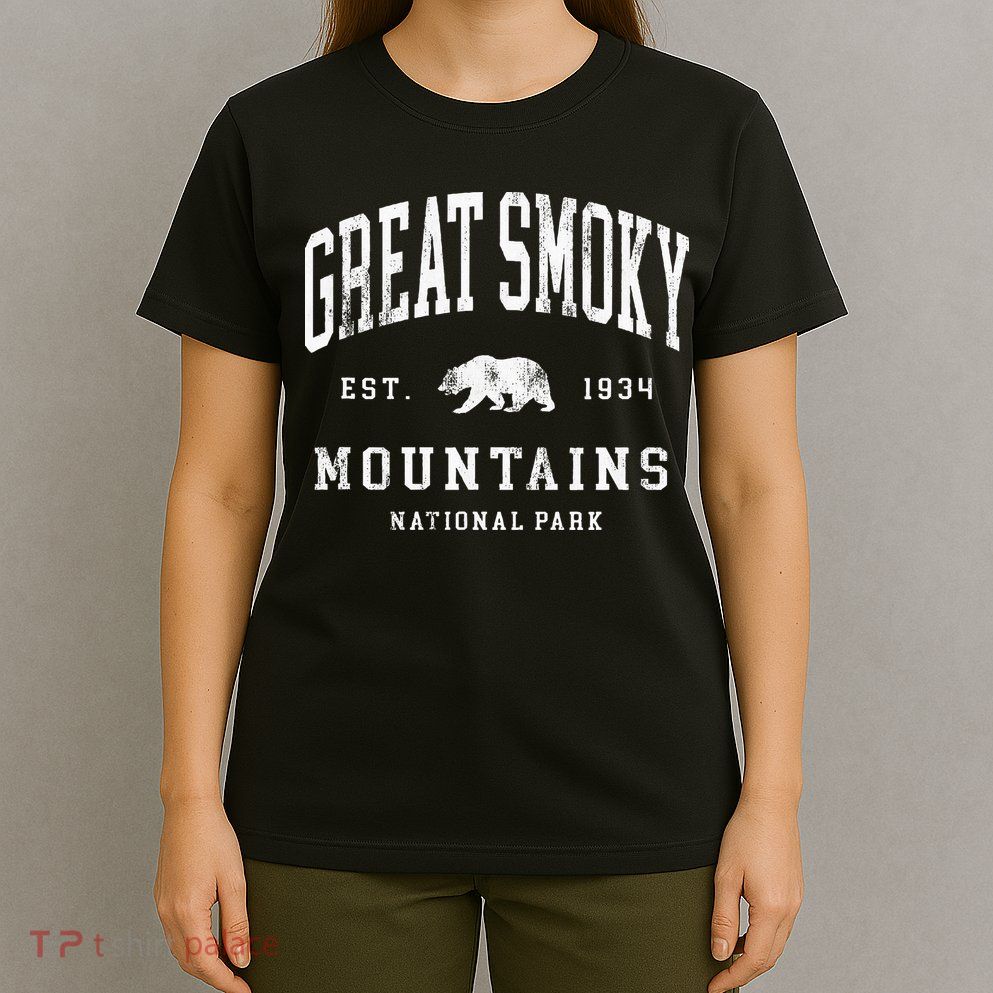 Retro Great Smoky Mountains National Park Hiking T-Shirt