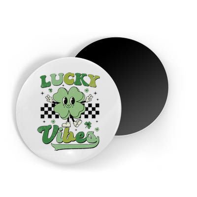 Retro Groovy St Patricks Day Lucky Vibes Hippie Shamrock Magnet