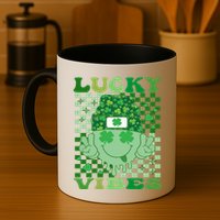 Retro Groovy St Patricks Day Lucky Vibes Hippie Smile Face Gift Mug