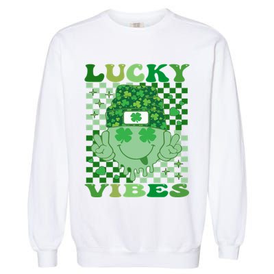 Retro Groovy St Patricks Day Lucky Vibes Hippie Smile Face Gift Garment-Dyed Sweatshirt