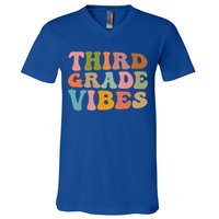 Retro Groovy Third Grade Vibes 3Rd Grade First Day Of School Gift V-Neck T-Shirt