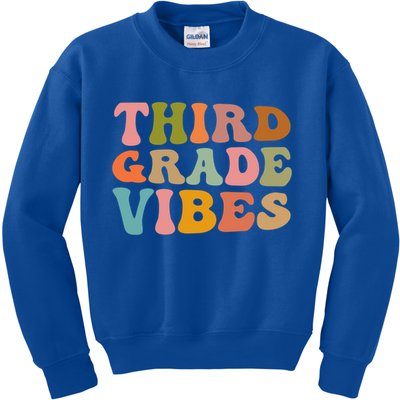 Retro Groovy Third Grade Vibes 3Rd Grade First Day Of School Gift Kids Sweatshirt