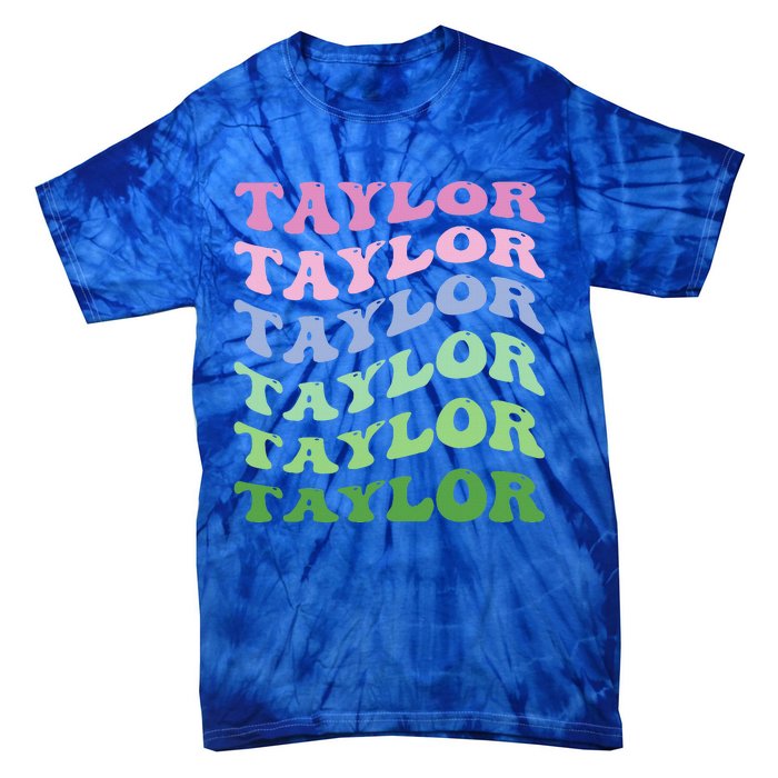 Retro Groovy T.AYLOR First Name Personalized Birthday Tie-Dye T-Shirt