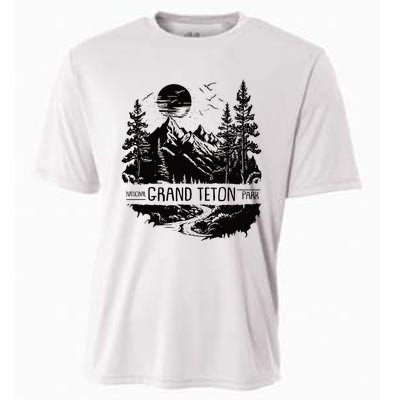 Retro Grand Teton National Park Us Vintage Grand Teton Cooling Performance Crew T-Shirt