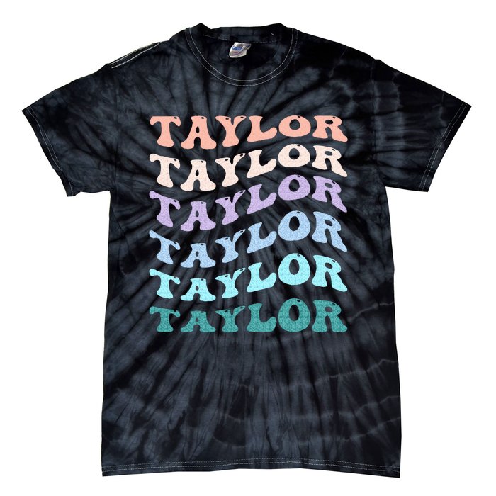 Retro Groovy T.AYLOR First Name Personalized Birthday Tie-Dye T-Shirt