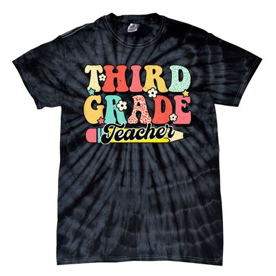 Retro Groovy Third Grade Teacher First Day 3rd Grade Tie-Dye T-Shirt