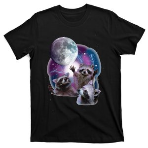 Raccoons Howling At The Moon Funny Raccoon T-Shirt