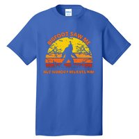 Retro Halloween Bigfoot Saw Me But Nobody Believes Him Tall T-Shirt