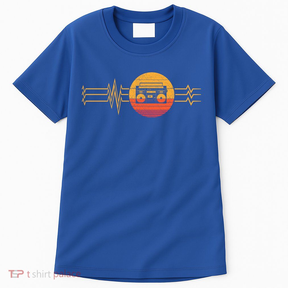 Retro Heartbeat Boombox Music Player Lifeline Vintage Music Gift Tall T-Shirt