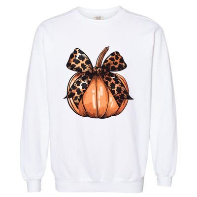 Retro Halloween Coquette Bow Garment-Dyed Sweatshirt