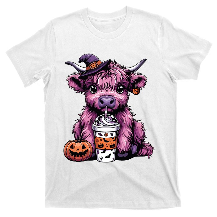 Retro Highland Cow Witch Halloween Highland Cow Lover Women T-Shirt