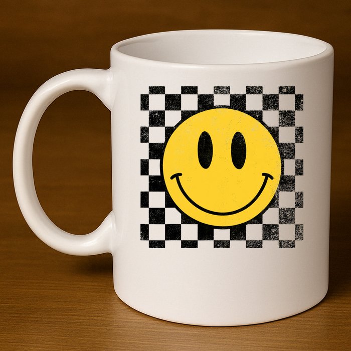 Retro Happy Face 70s Distressed Checkered Pattern Smile Face 11oz C Handle Ceramic Mug