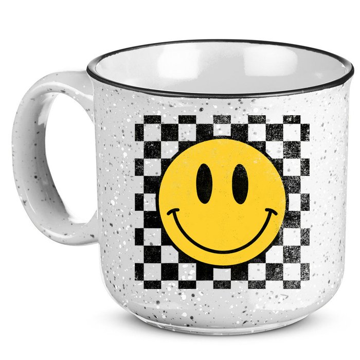 Retro Happy Face 70s Distressed Checkered Pattern Smile Face 15oz Campfire Ceramic Mug