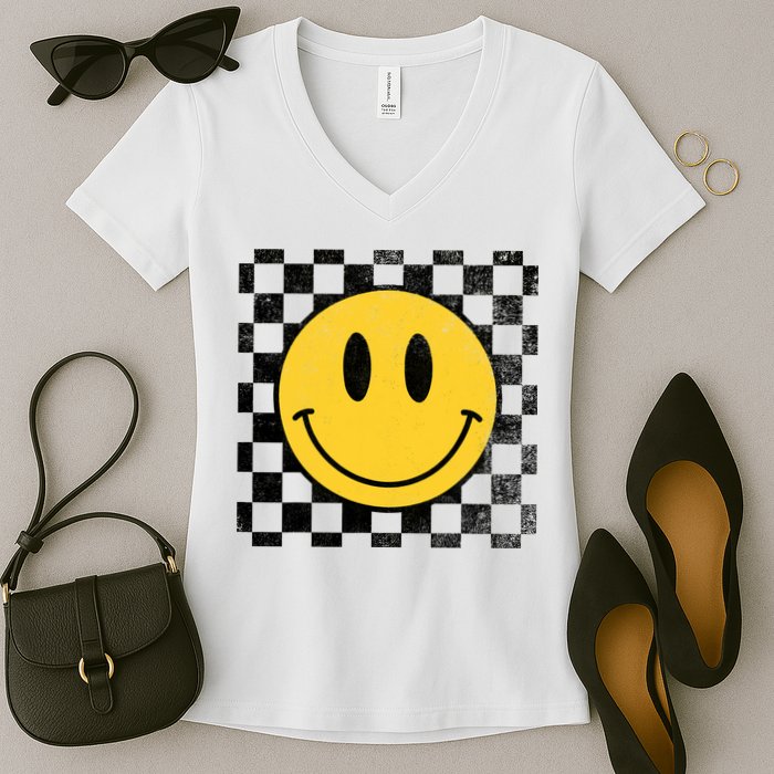 Retro Happy Face 70s Distressed Checkered Pattern Smile Face Women's V-Neck T-Shirt