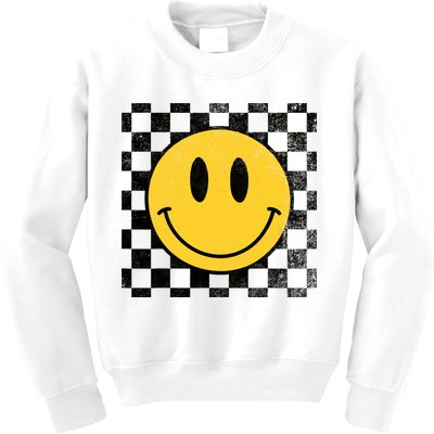Retro Happy Face 70s Distressed Checkered Pattern Smile Face Kids Sweatshirt