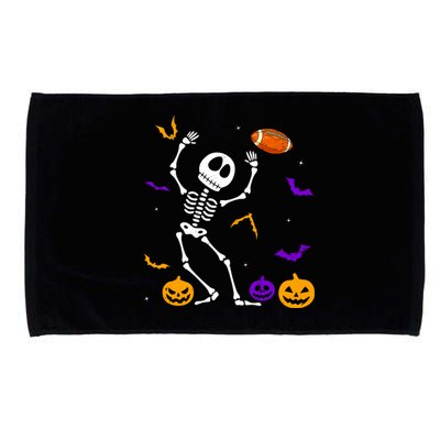 Retro Halloween Football Player Skeleton Football Lover Funny Gift Microfiber Hand Towel