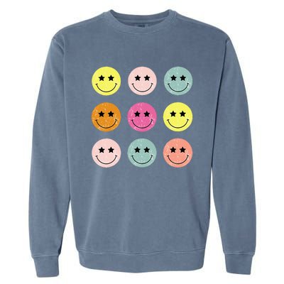 Retro Happy Face Checkered Pattern Garment-Dyed Sweatshirt